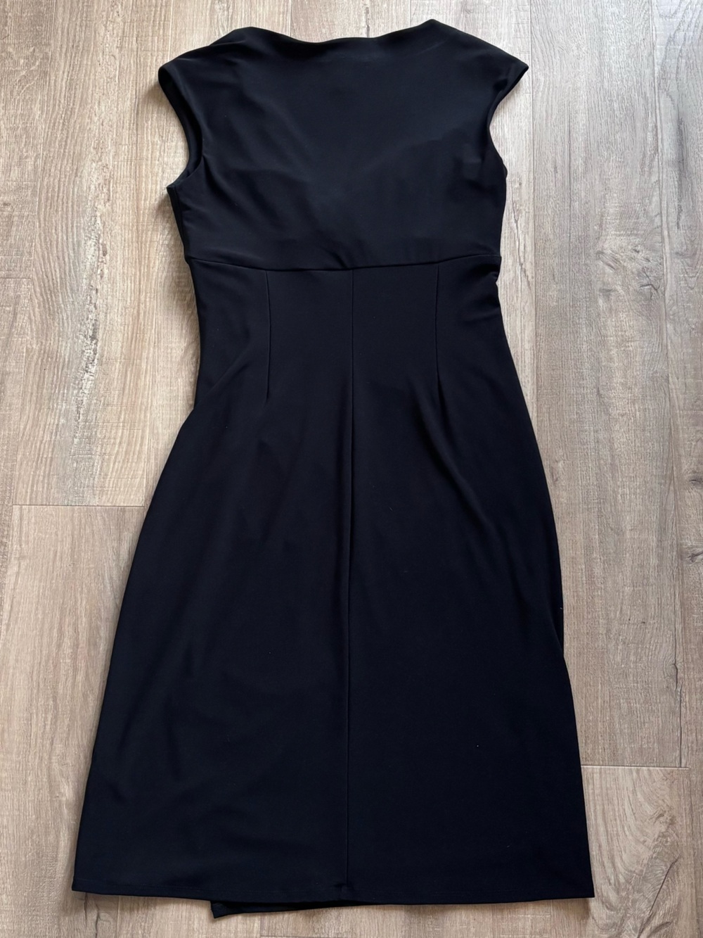 Ralph Lauren V-Neck Sleevless Drapey Dress in Black - Picture 3 of 6